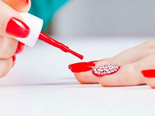 10 Ways To Take Care of Damaged Nails - hairstylishes.com